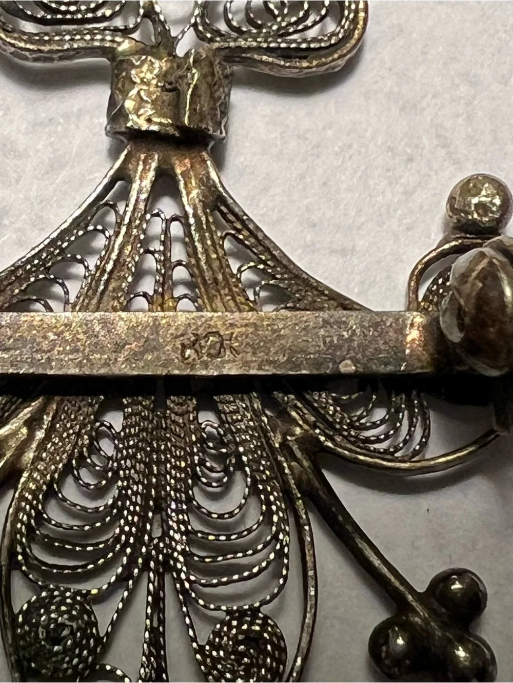 Vintage 800 Sterling Filigree Fleur-de-Lis Brooch